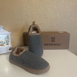 Merrimac Memory Foam Shock Absorption Slip On Size 9 Women New With Tag & Box